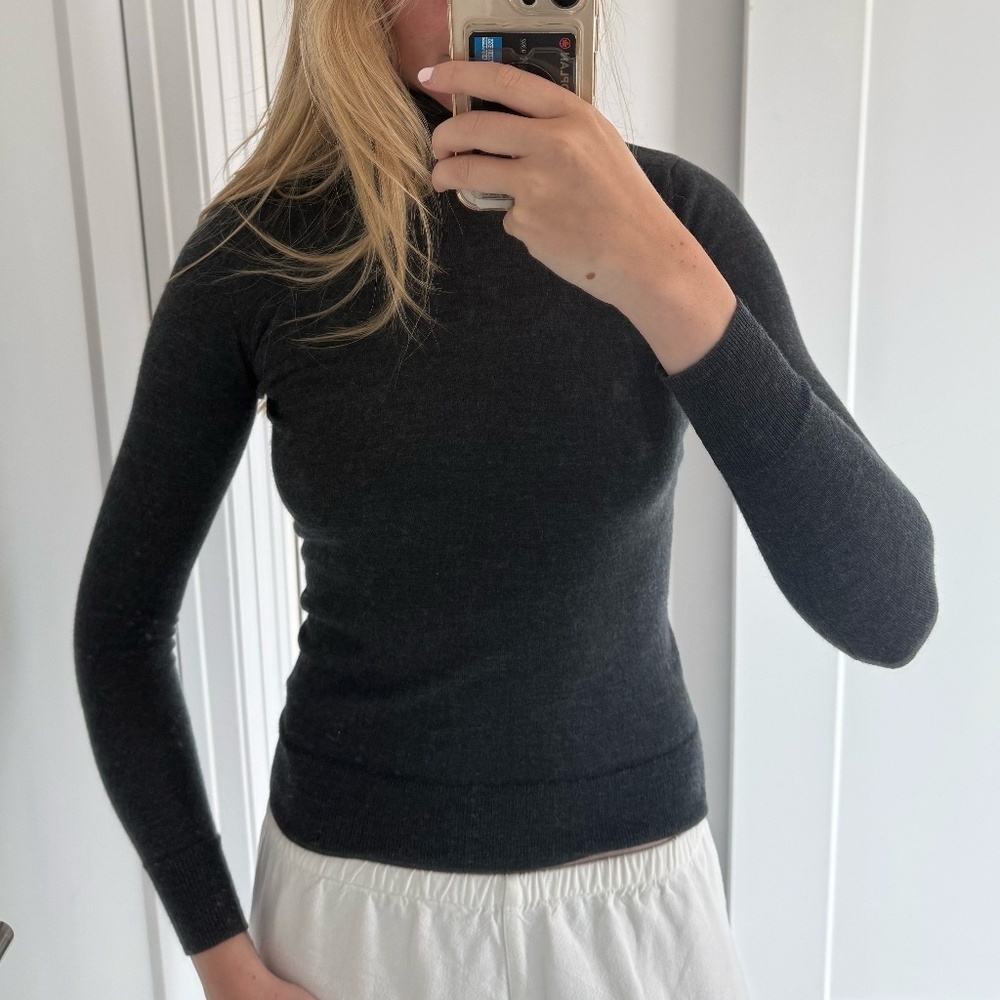Grey 100% Merino Wool Turtle Neck Long Sleeve Top Grey Wool Mock Neck Turtle